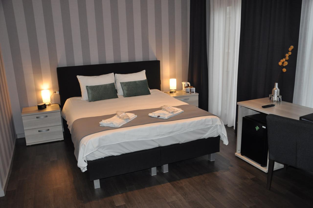 Hotel Acacia 布兰肯贝赫 外观 照片
